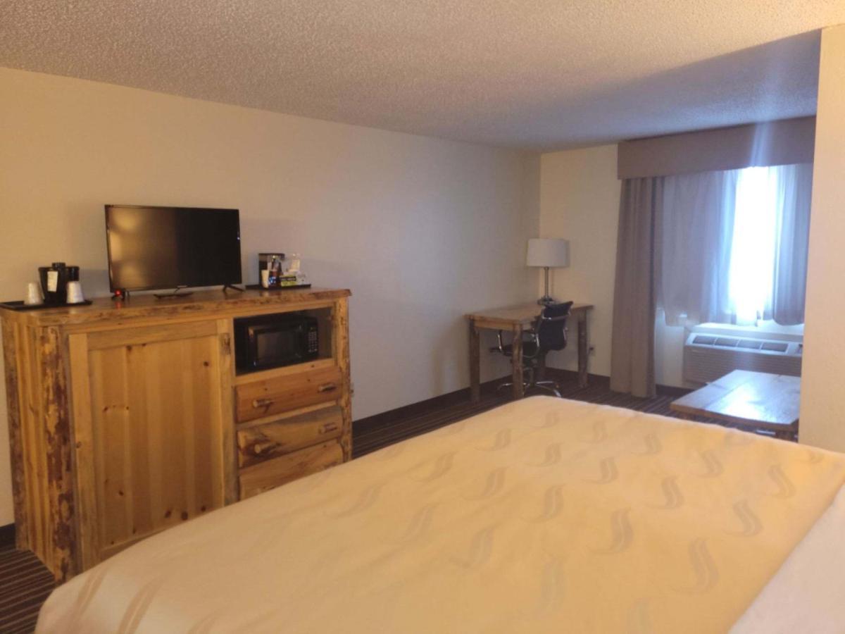 Studio 6 Suites Butte Mt I-90 I-15 Exterior foto